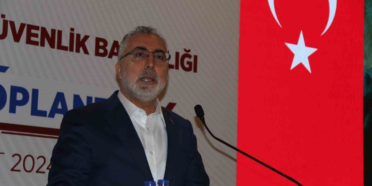 Bakan Işıkhan: "ssk Emeklilerimiz İçin 6 Şubat’ta Bağ-kur Emeklilerimiz İçin 7 Şubat’ta Fark Ödemelerini Gerçekleştireceğiz"
