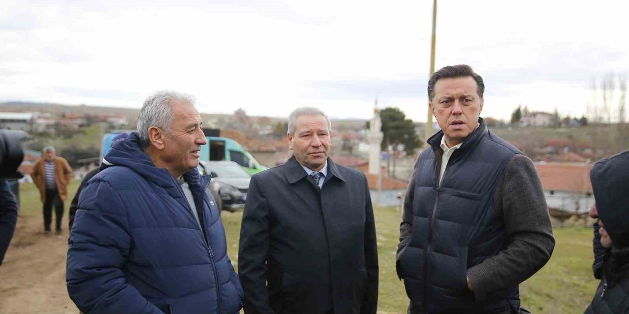 Nebi Hatipoğlu 63 Hayvanı Telef Olan Vatandaşı Yalnız Bırakmadı