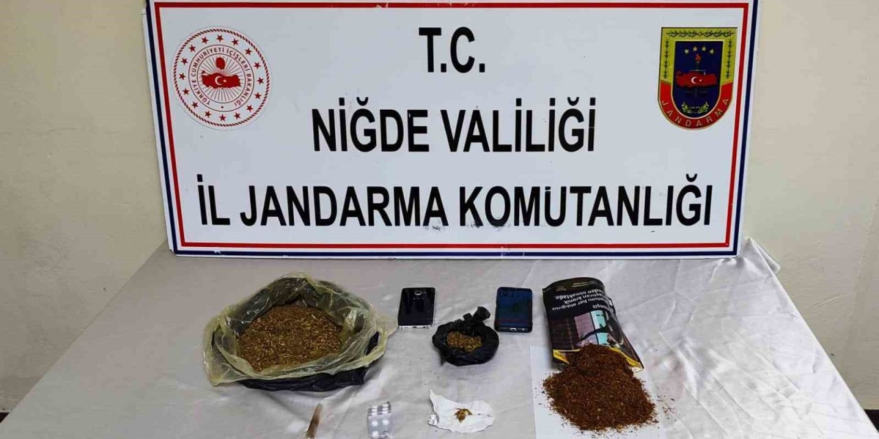 Jandarmadan Zehir Tacirlerine Operasyon: 2 Gözaltı