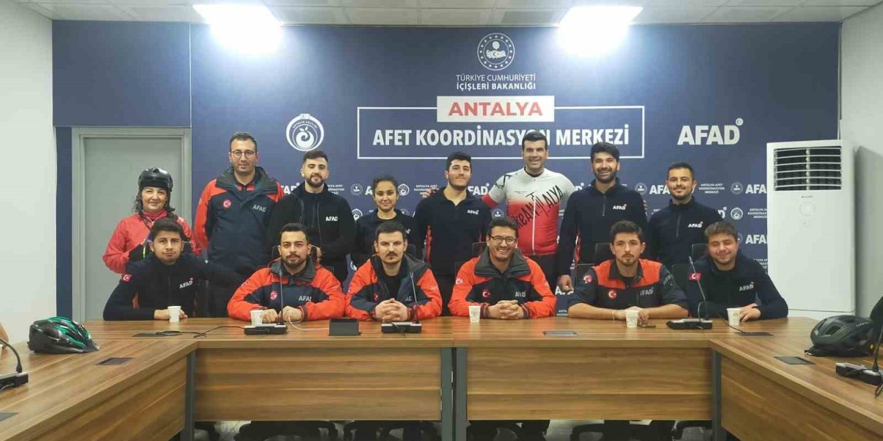 Antalya’dan Depremzede Çocuklar İçin Oyuncak