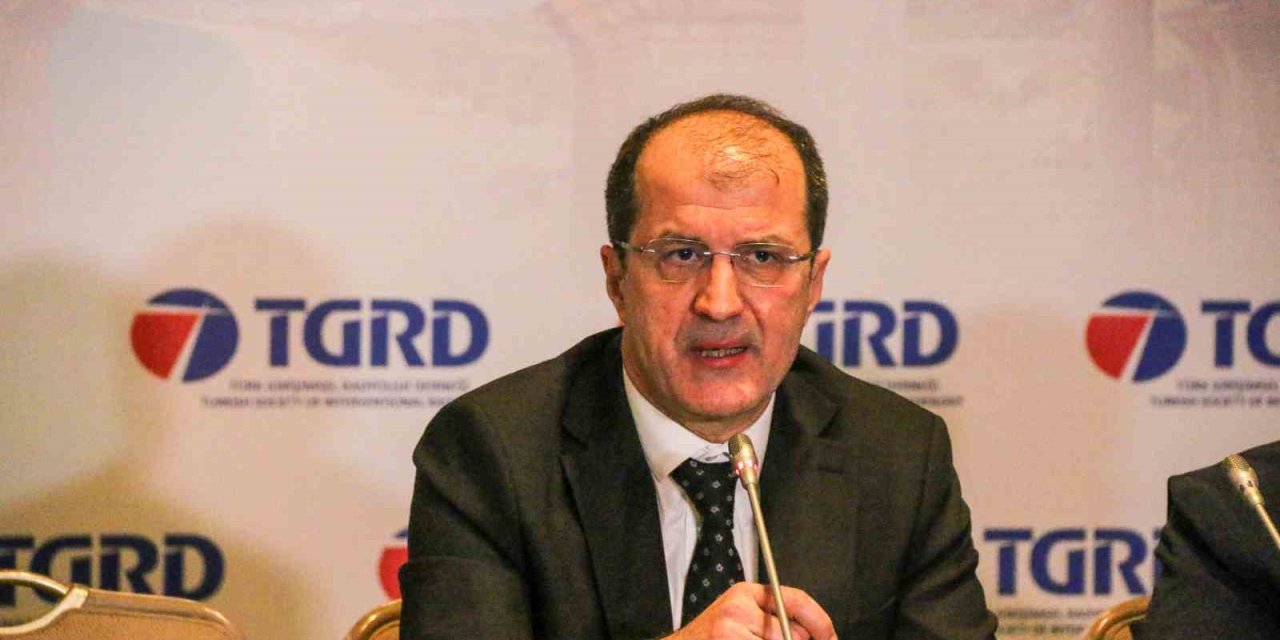 Prof. Dr. Levent Oğuzkurt: "toplardamar Pıhtılarında Kritik Süre İlk 15 Gün"