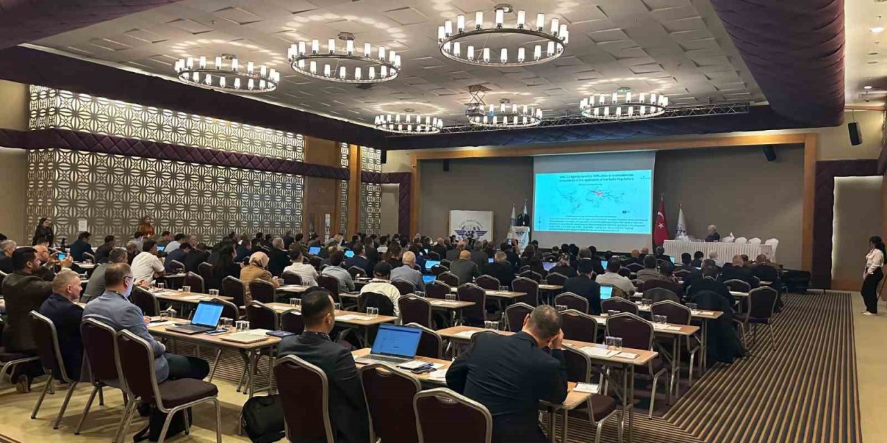 Radyo Seyrüsefer Sempozyumu Antalya’da Devam Ediyor