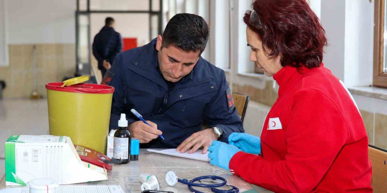 Jandarmadan Kan Bağışında Farkındalık Faaliyeti