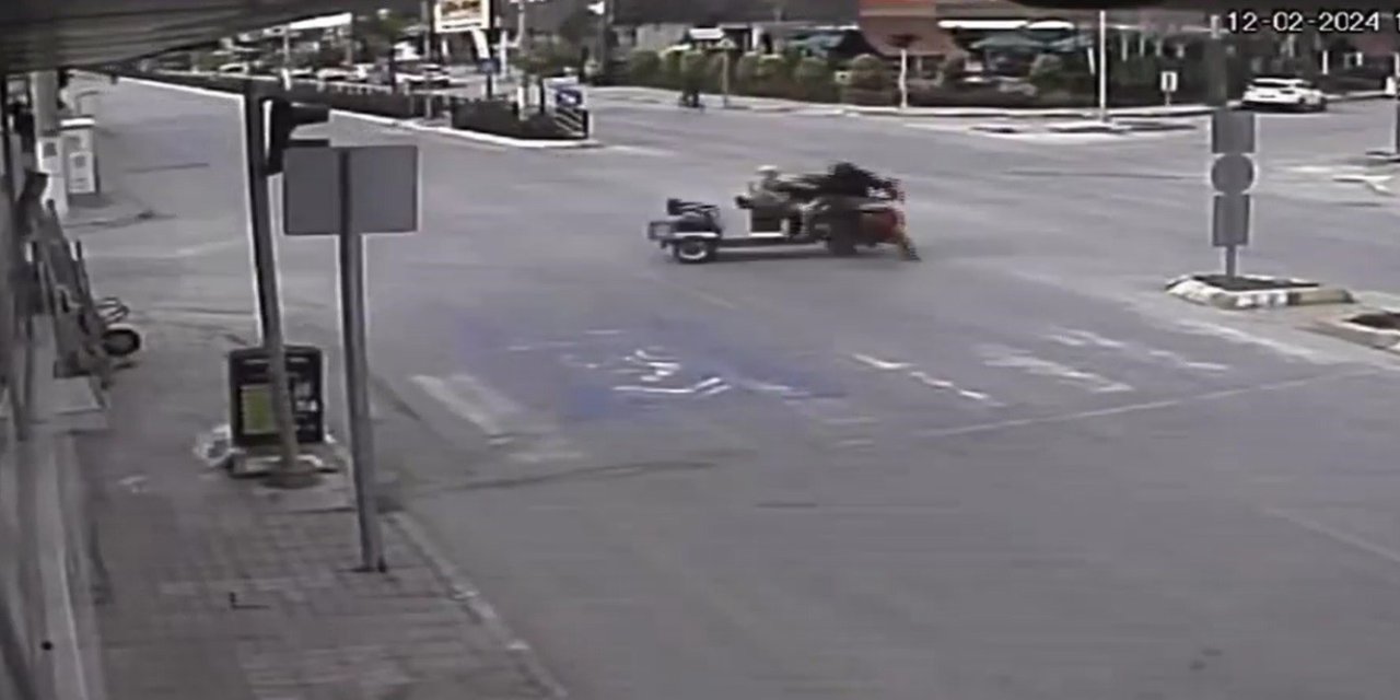 2 Ayrı Kazada 2 Kişi Yaralandı