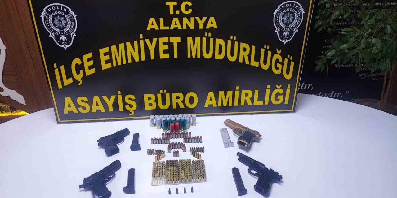 Alanya’da 26 Ruhsatsız Silah Ve 155 Fişek Ele Geçirildi