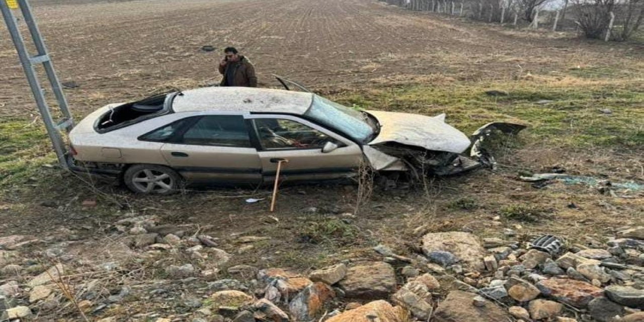 Kayseri’de Otomobil Şarampole Uçtu: 1 Yaralı