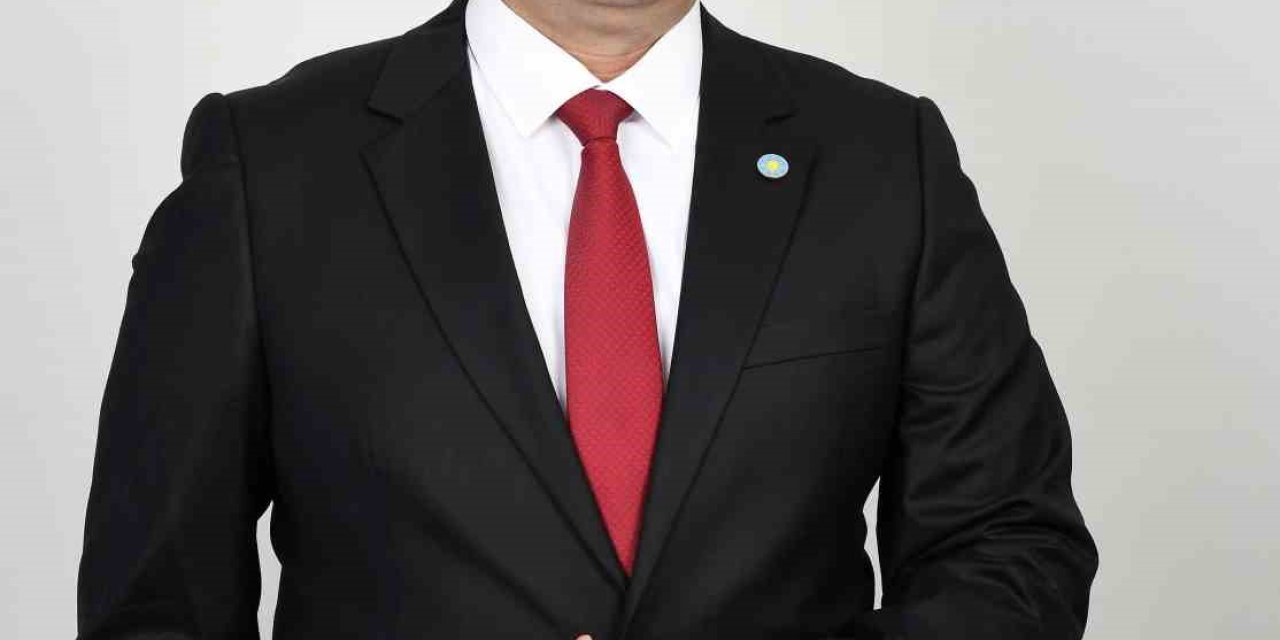 Emre Afacan: "insanların Yüzlerini Güldürecek Projelerle Geliyoruz"