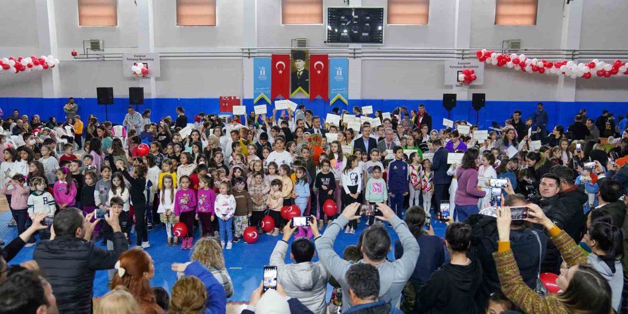 Güz Dönemi Kurslarının Kapanış Töreni Şölen Havasında Gerçekleşti