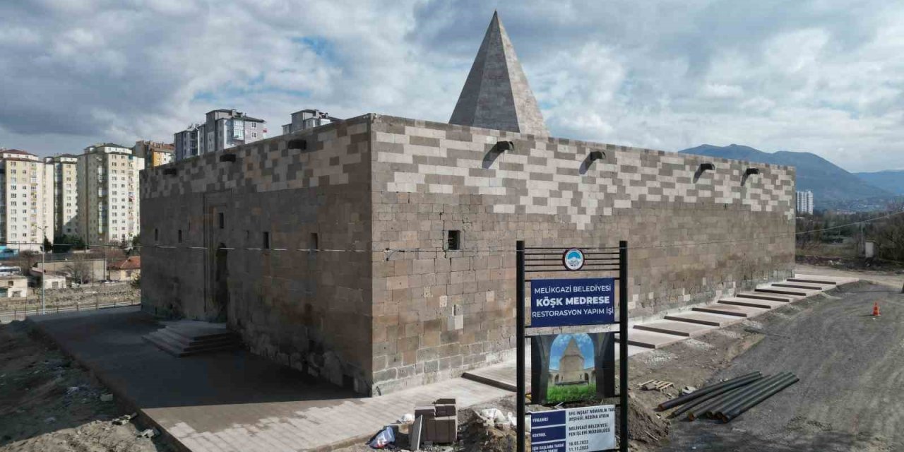 Başkan Palancıoğlu: "melikgazi Olarak Kültür Varlıklarımızı Gelecek Kuşaklara Aktarıyoruz"