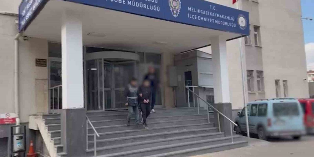 Cezaevi Firarisi Suç Makinesi Polisten Kaçamadı