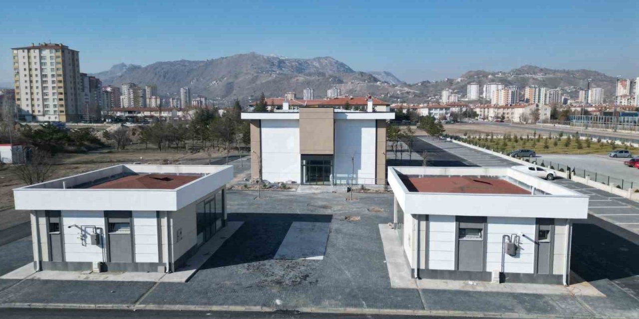 Yeniköy Mahallesi’ndeki Hatice-azmi Nalbantoğlu Sağlık Ocağı Açılış İçin Gün Sayıyor