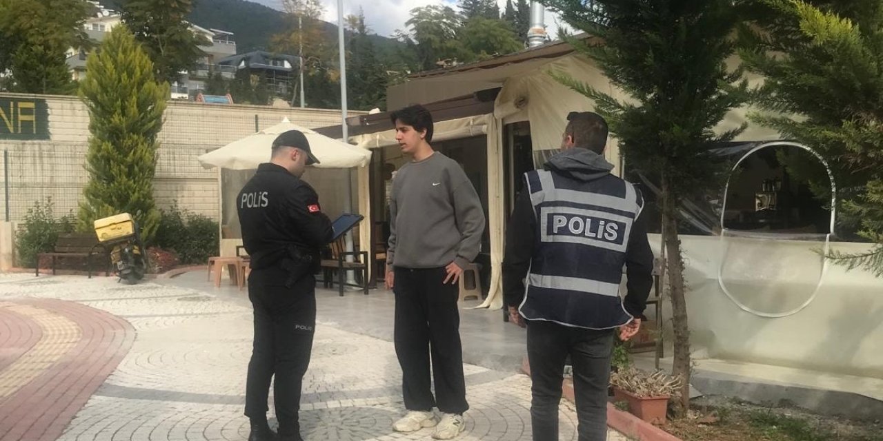 Alanya’da Okul Servis Araçları Ve Okul Çevrelerine Denetim