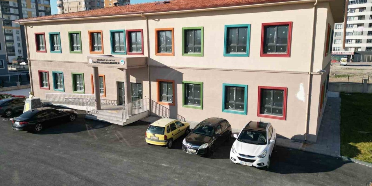 Yıldırım Beyazıt Mahallesi’nde 2 Okul Birden Hizmete Açılacak