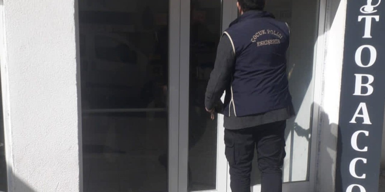 Eskişehir’de Polis Ekipleri Okul Çevresinde Denetim Yaptı