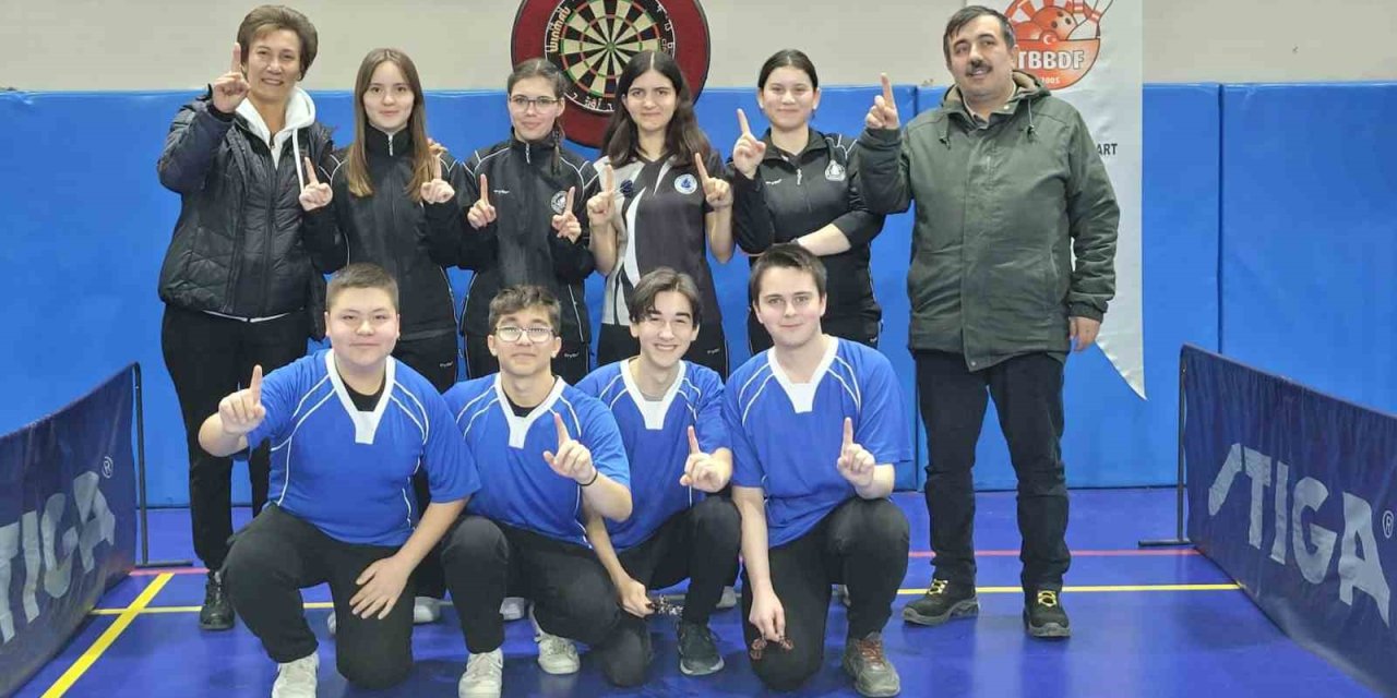 Gazi Mustafa Kemal Anadolu Lisesi Öğrencilerinden Çifte Şampiyonluk