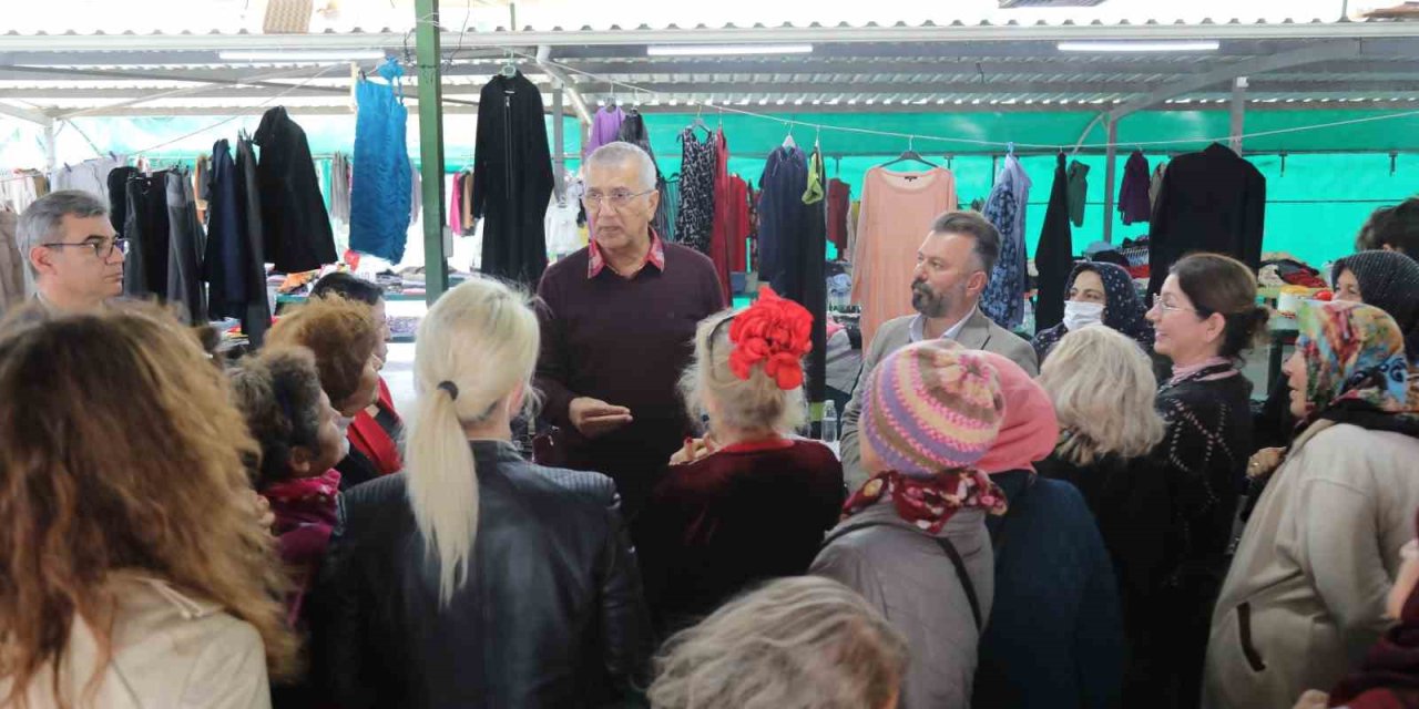 Mezitli’de 2. El Giyim Ve Eşya Satış Pazarı Açıldı