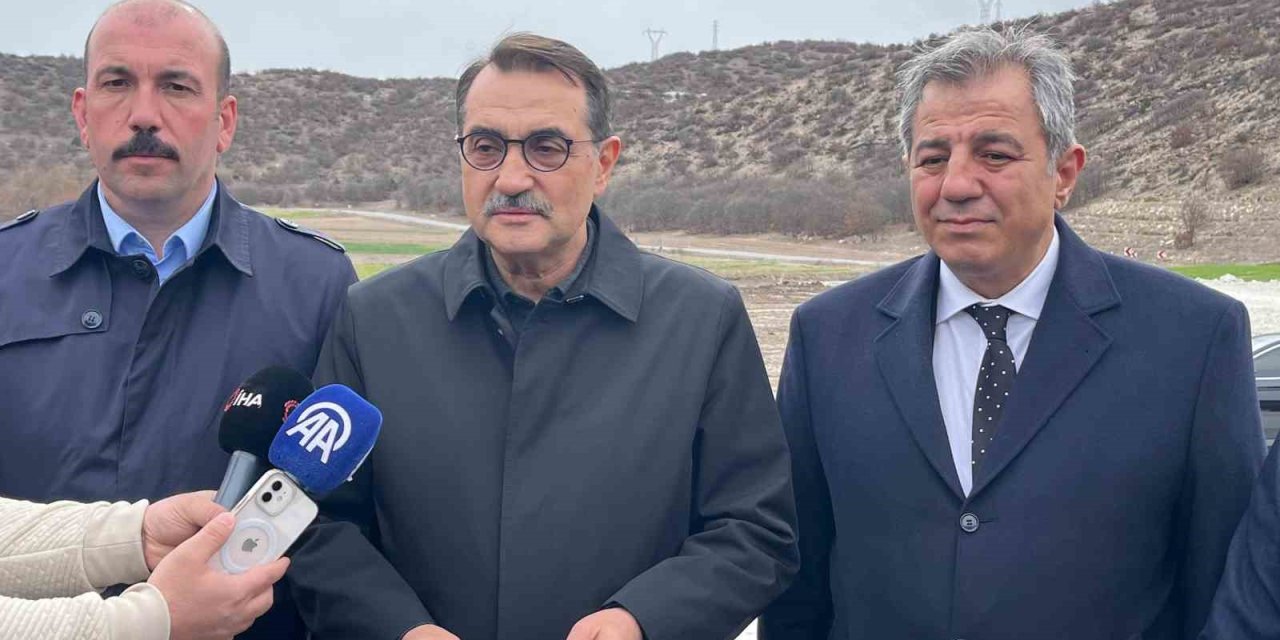 Fatih Dönmez, Seyitgazi İle Kırka Arasındaki Yol Genişletme Çalışmasını Ziyaret Etti