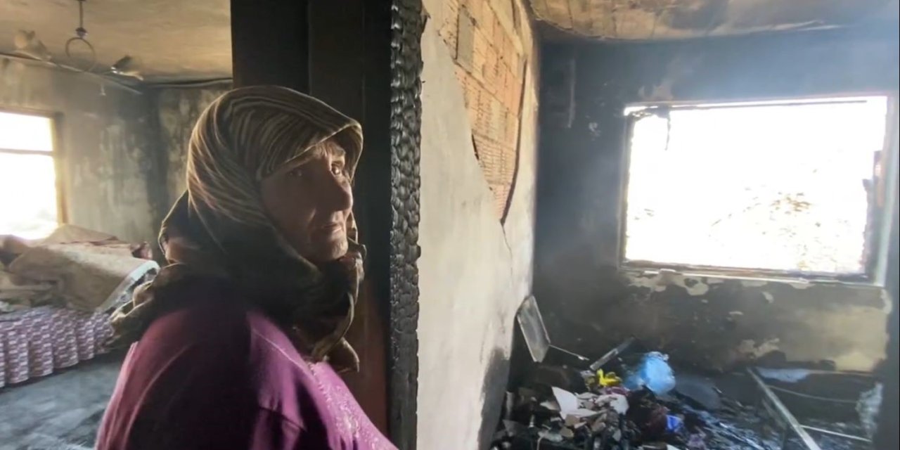 Yaşlı Kadının Evinde Çıkan Yangında Tüm Eşyaları Küle Döndü