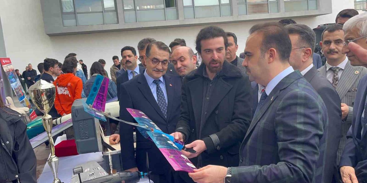 Sanayi Ve Teknoloji Bakanı Kacır Estü’de "ileri Prototip İstasyonu Projesi" Açılışına Katıldı