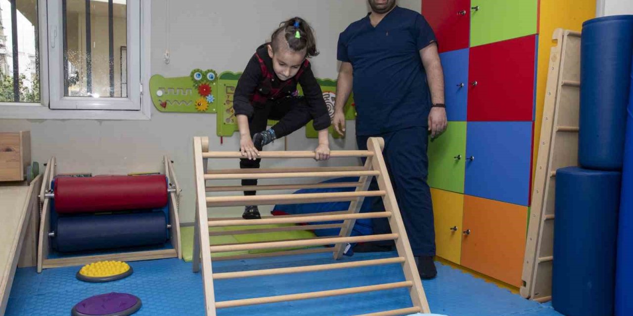 Mersin Büyükşehir Belediyesi Otizm Aile Danışma Merkezini Hayata Geçirdi