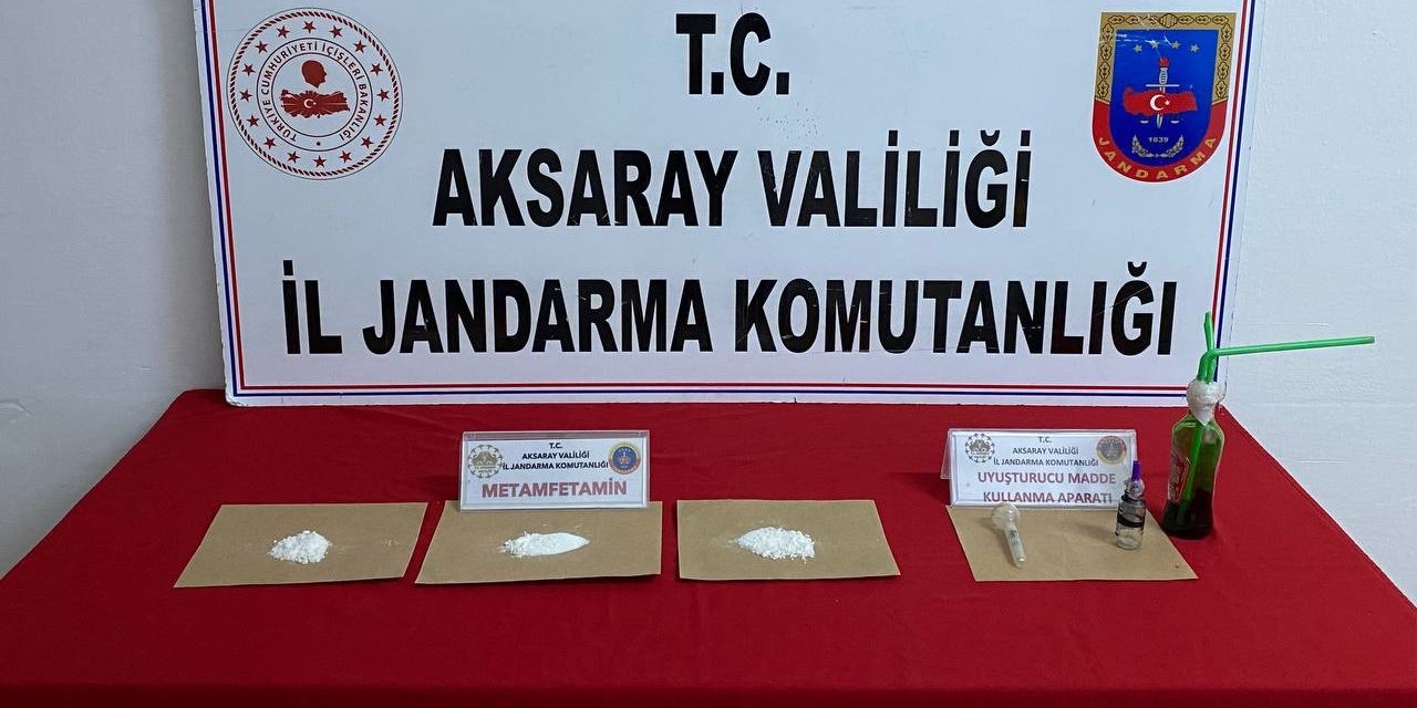 Jandarmadan Uyuşturucu Operasyonu: 4 Gözaltı