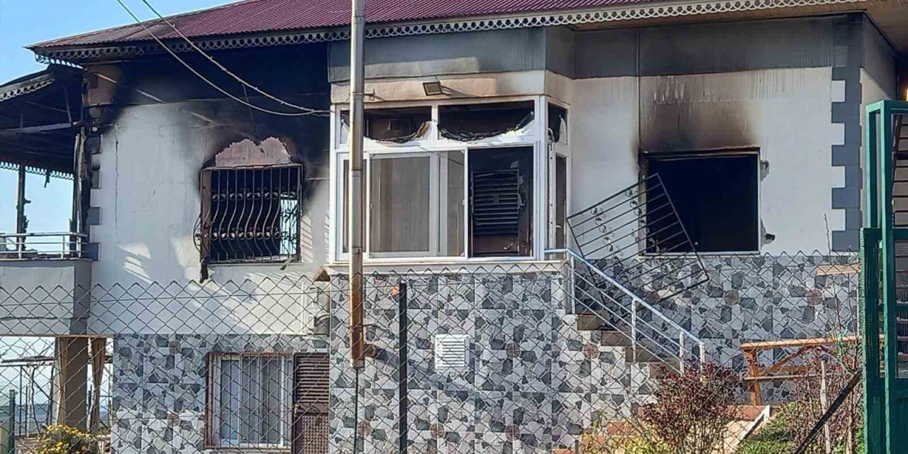 Mersin’de Yangın Faciası: 2 Ölü