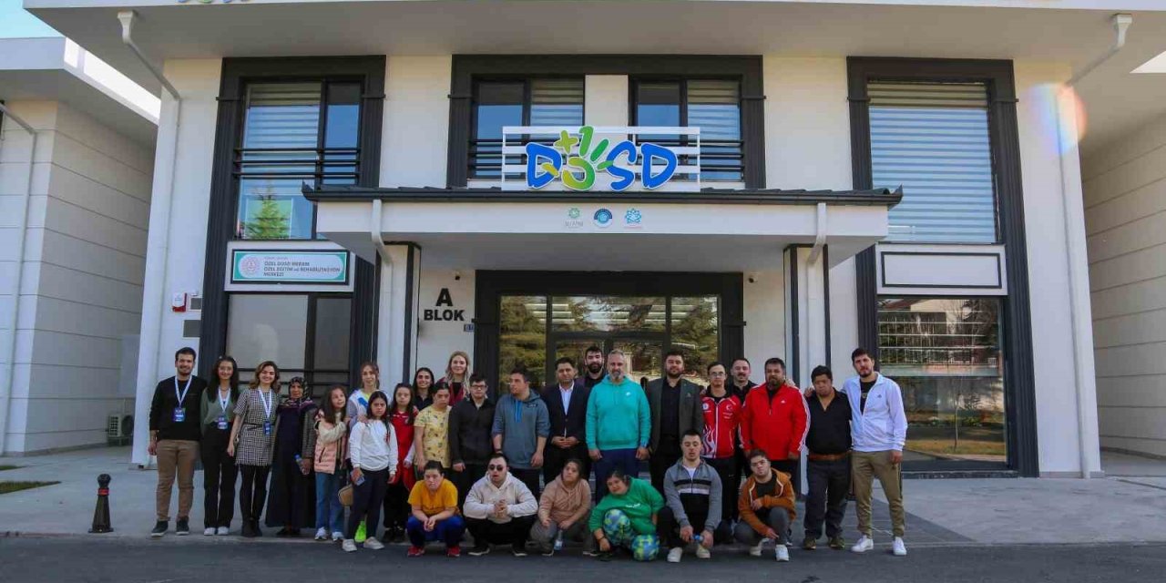 Dosd Meram Down Sendromlu Özel Milli Judocuları Ağırladı