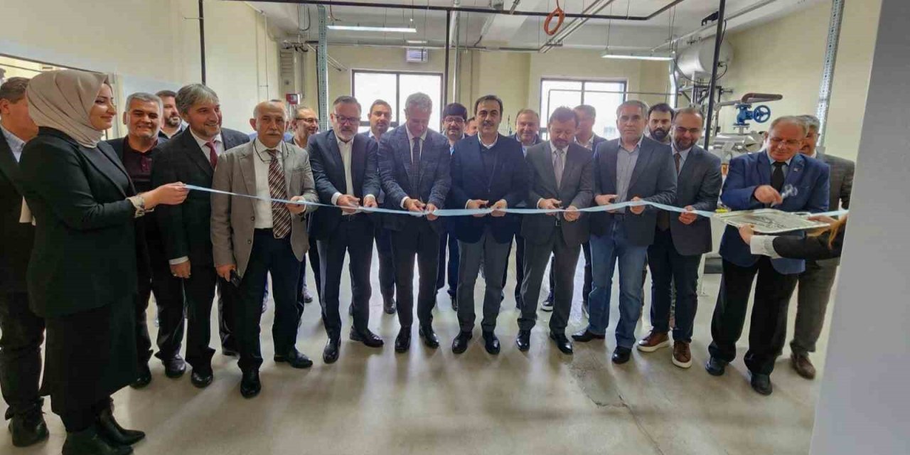 “kazan Ve Basınçlı Kaplar Atölyesi” Kto Mesleki Eğitim Merkezi’nde Faaliyete Geçti