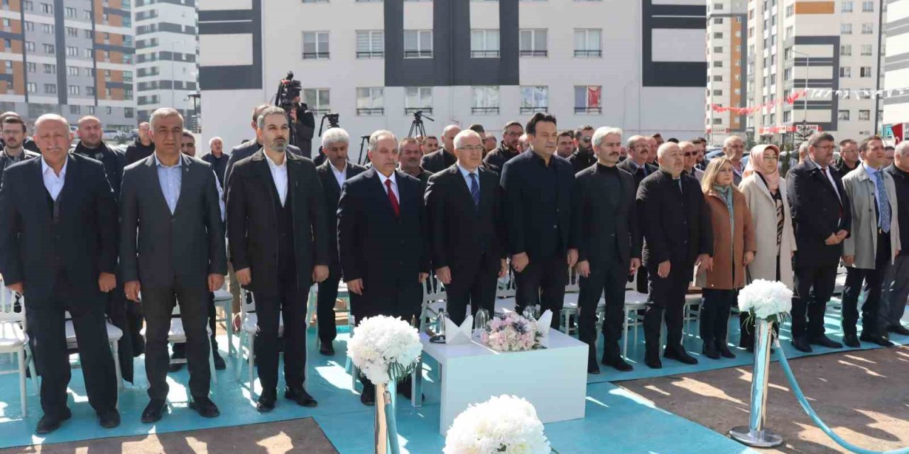 Talas Belediyesi’nden Eğitime Bir Katkı Daha: Ahmet Gönen Lisesi’nin Temeli Atıldı
