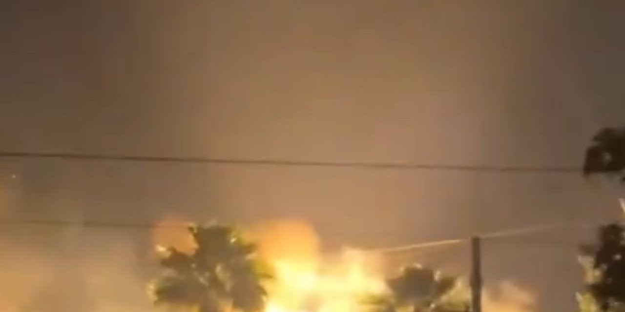 Antalya’da Tramvay Hattına Yıldırım Düştü