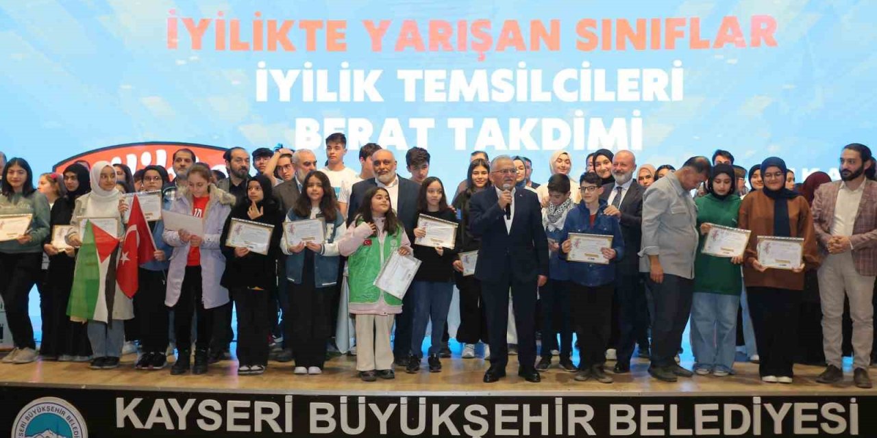 Özgür Filistin Yetim Dayanışma Gecesi Düzenlendi