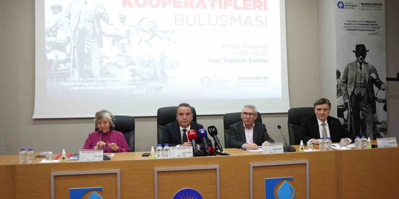 Başkan Böcek: “yerelden Kalkınmada Model Olduk”