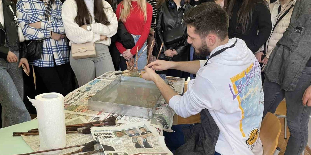 Büyükşehir’den Kardeş Şehir Mostar’da Öğrencilere Ebru Atölye Çalışması