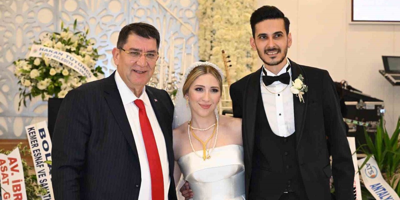 Aesob Başkanı Dere’nin Mutlu Günü