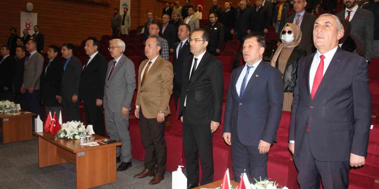 ‘cumhuriyetin 100. Yılında Kayseri’de Eğitim’ Sempozyumu Düzenlendi