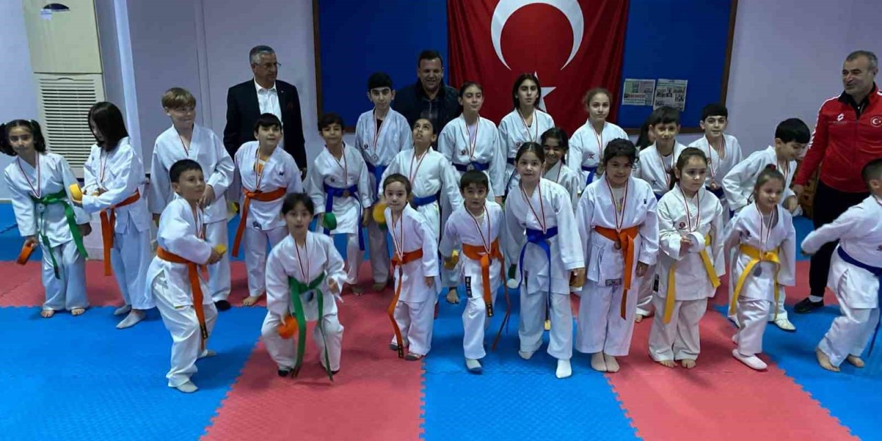 Karatecilerin Kuşak Mutluluğu