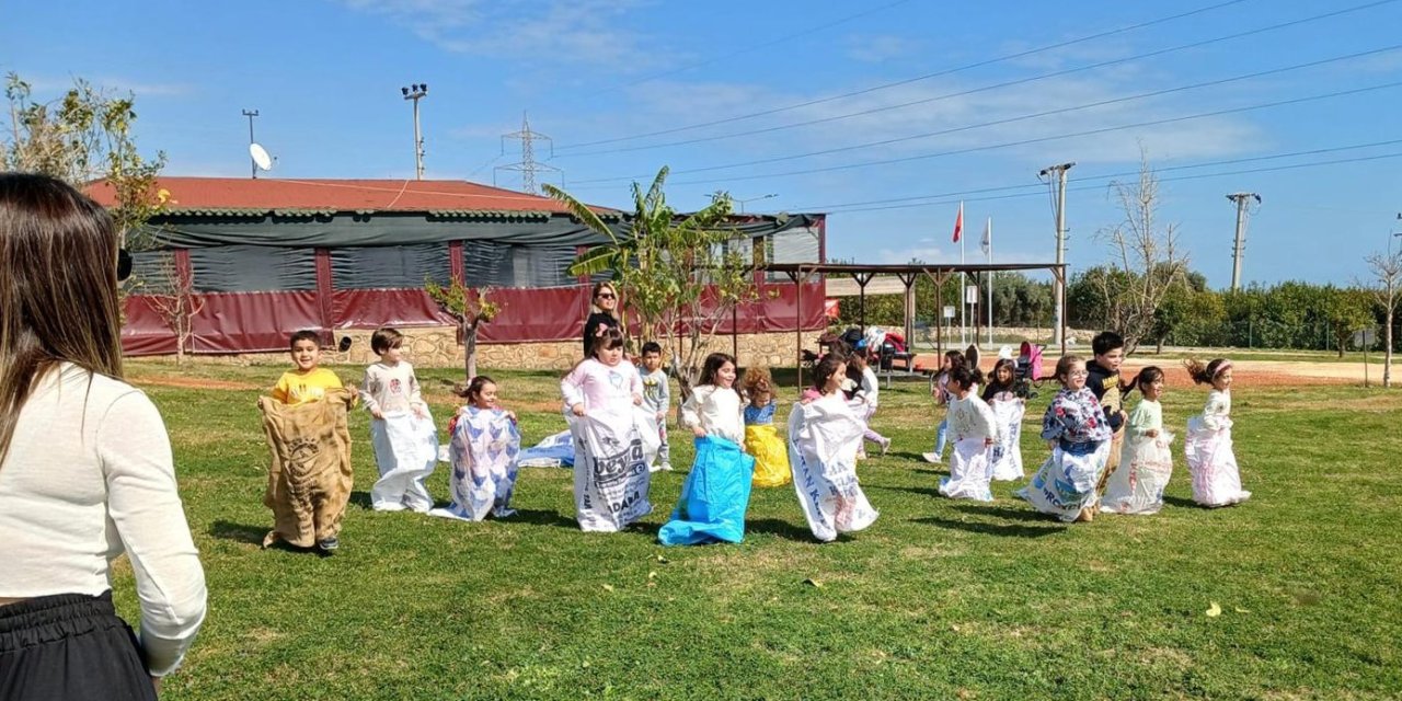 Mutlu Yaşam Köyü Minik Ziyaretçilerini Ağırlıyor