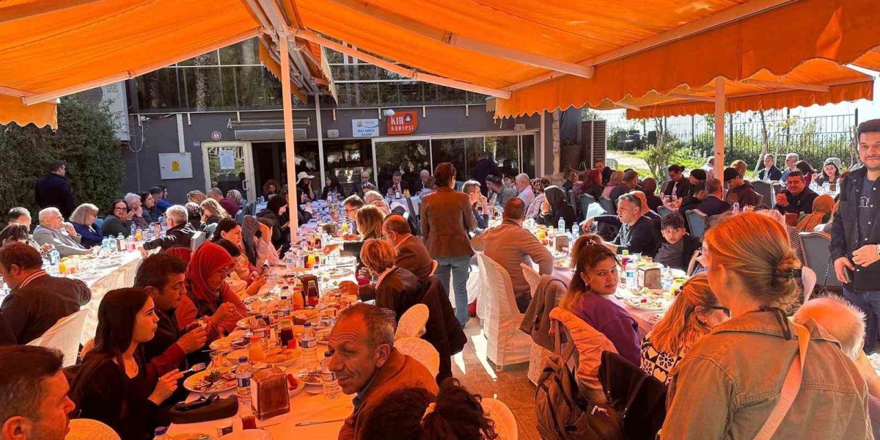 Şehit Ve Gazi Aileleri Kahvaltıda Bir Araya Geldi