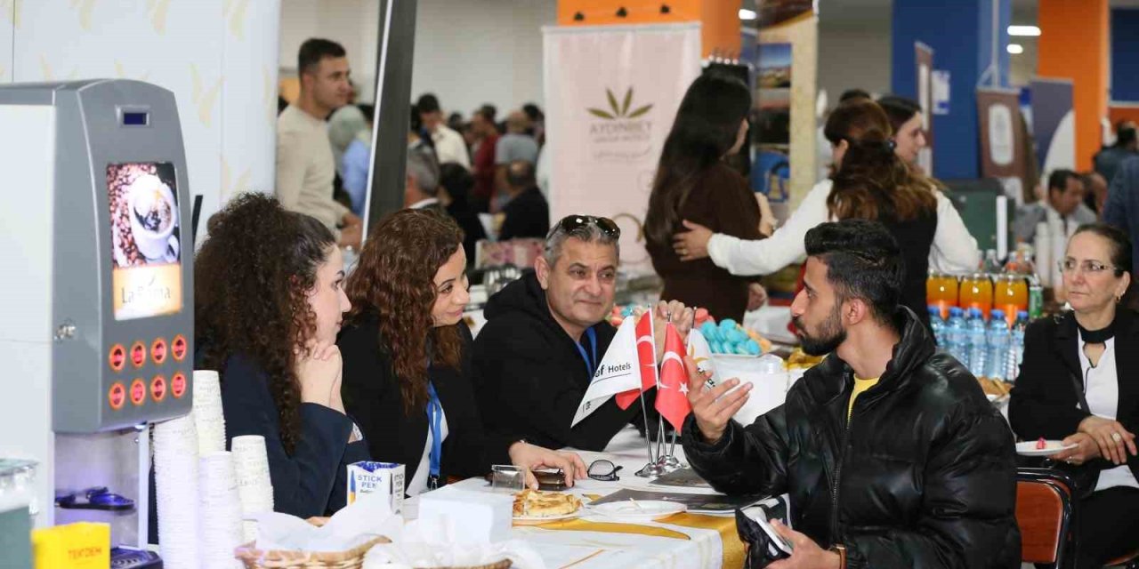 Alkü’de Kariyer Zirvesi 7’nci İstihdam Fuarı Başladı