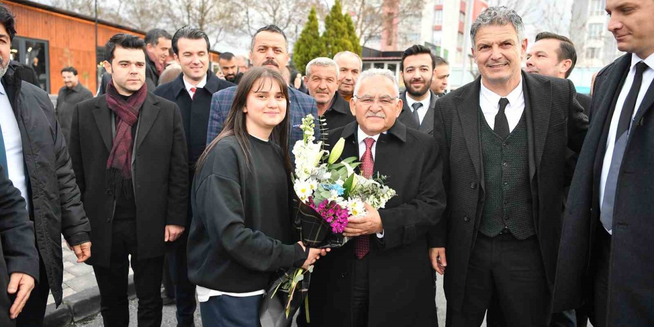 Başkan Büyükkılıç’tan Spor Şehrine Yakışır Kayseri’de Amatör Spora Bir Destek Daha