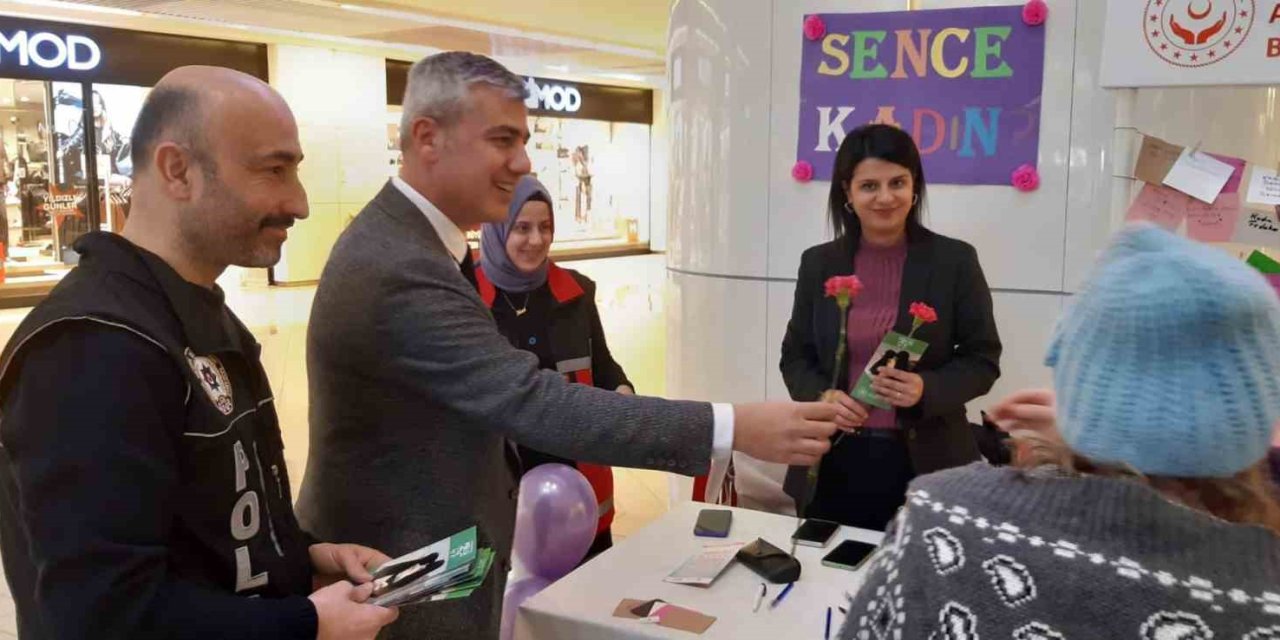 Narkotik Polisinden Kadınlar Günü’nde Anlamlı Etkinlik