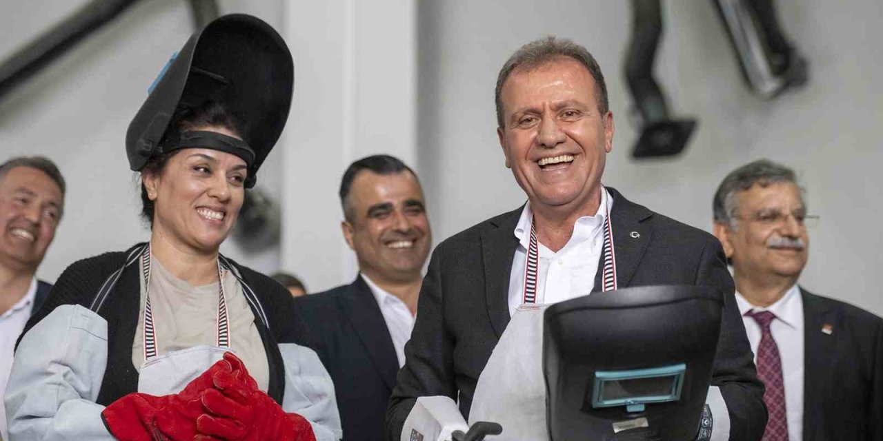 Büyükşehir Belediyesi ’mersinli Kadın Ustalar’ Projesini Hayata Geçirdi