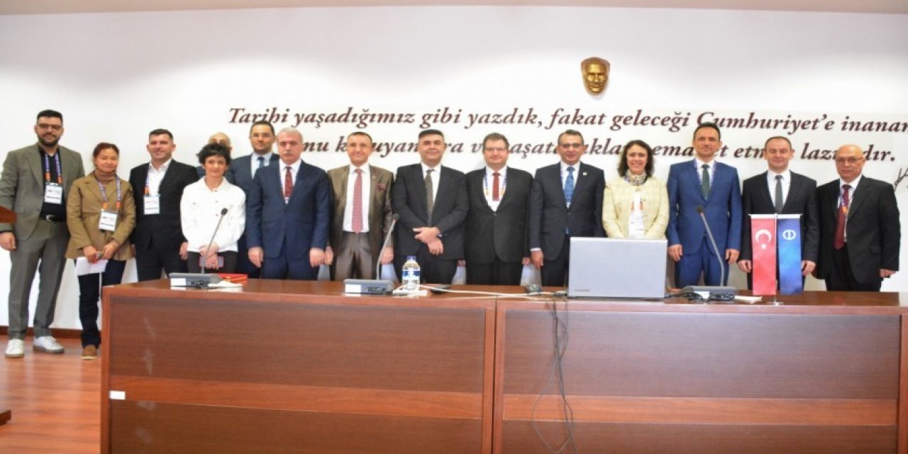 “uluslararası Anadolu Maliye Kongresi” Başladı