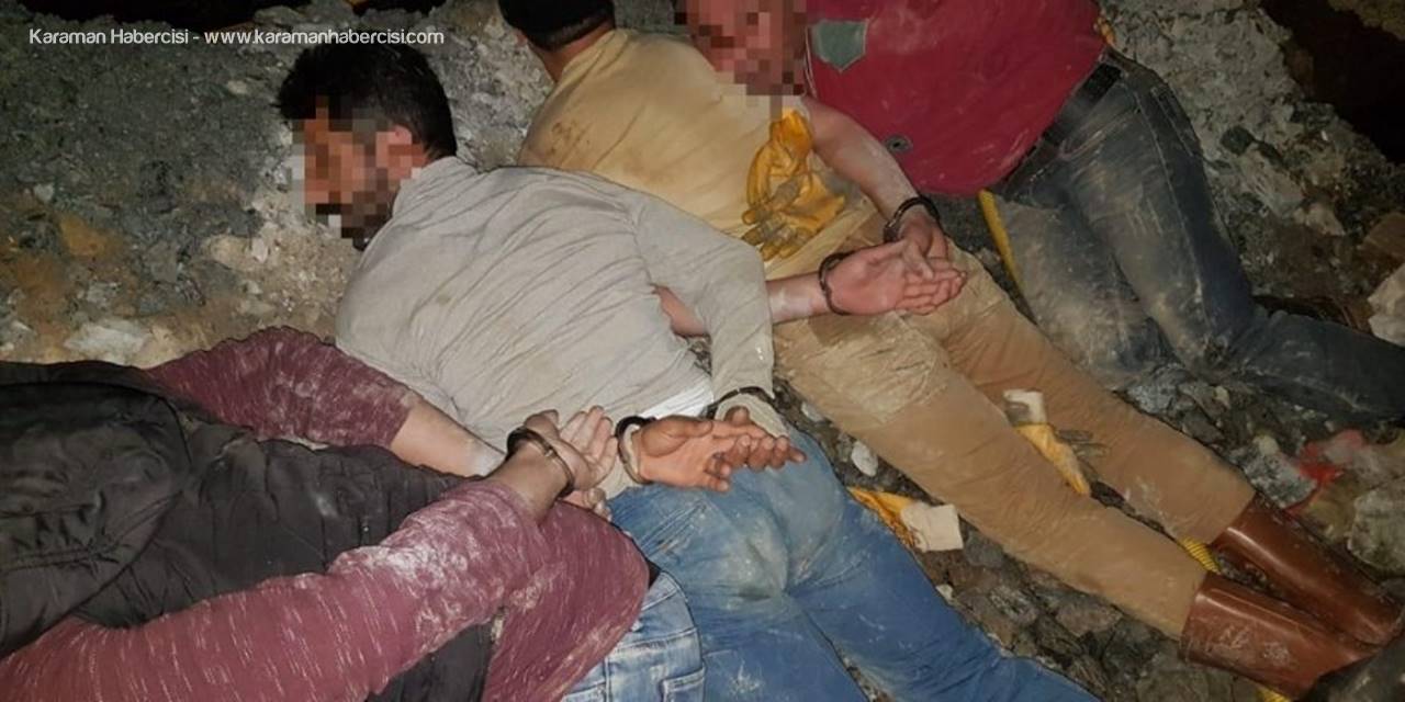 Mersin'de Kaçak Kazı Yapan 8 Kişi Suçüstü Yakalandı