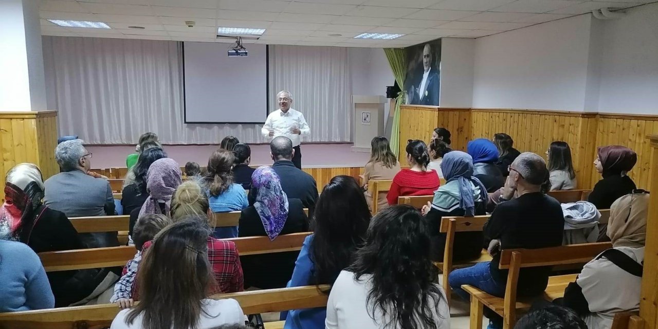 Prof. Dr. Taşkaya: "çocukların Kitaplara Olan İlgileri Arttırılmalı"