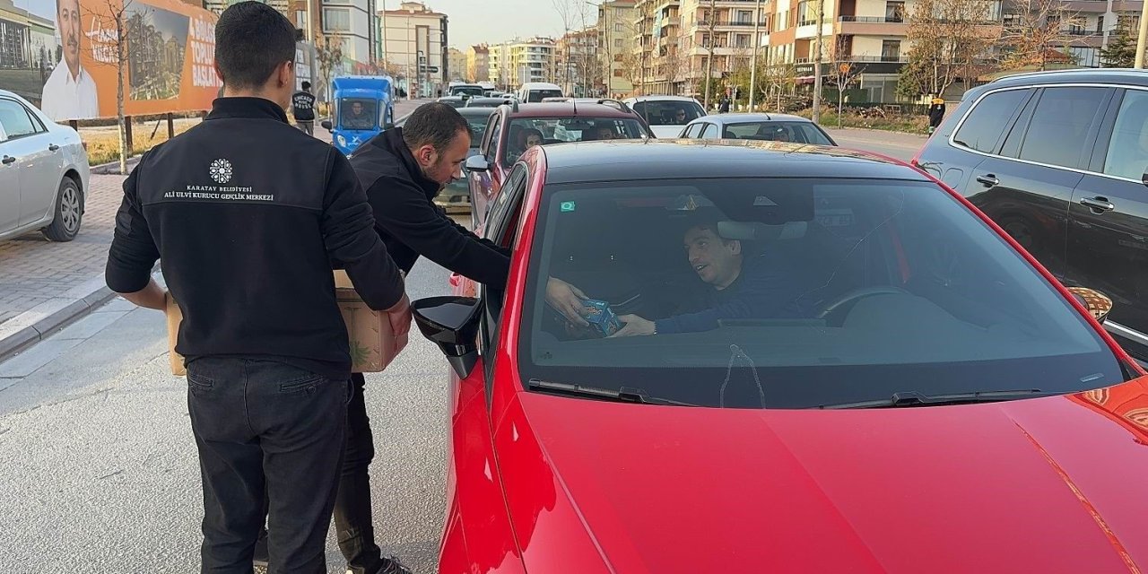 Karatay Belediyesi “iftara 5 Kala” Yanınızda