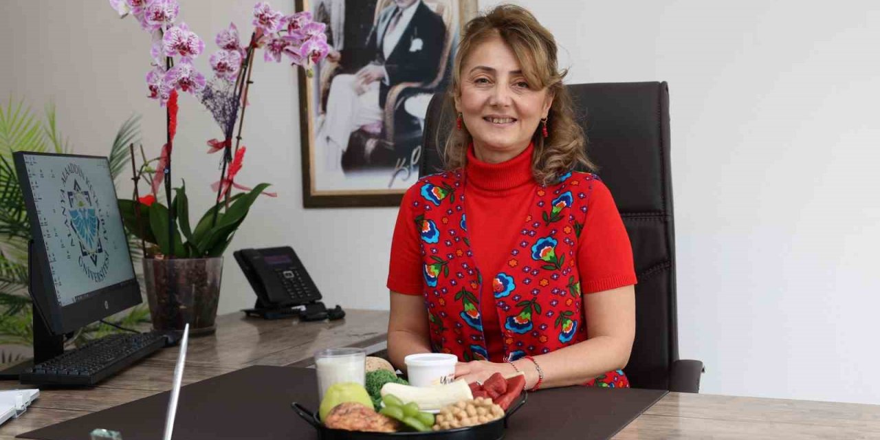 Alkü’lü Beslenme Uzmanı Soylu, "sahur Yemeğini Atlamayın"