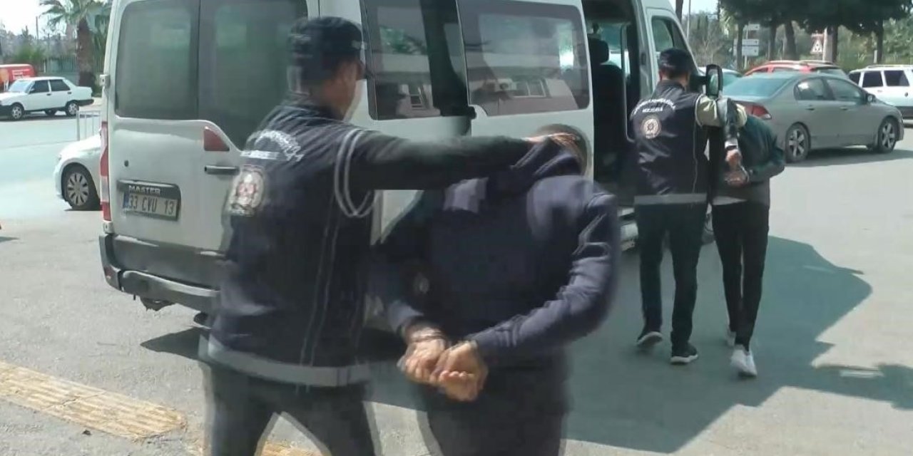 Mersin’de Göçmen Kaçakçılığı Operasyonu: 3 Tutuklama