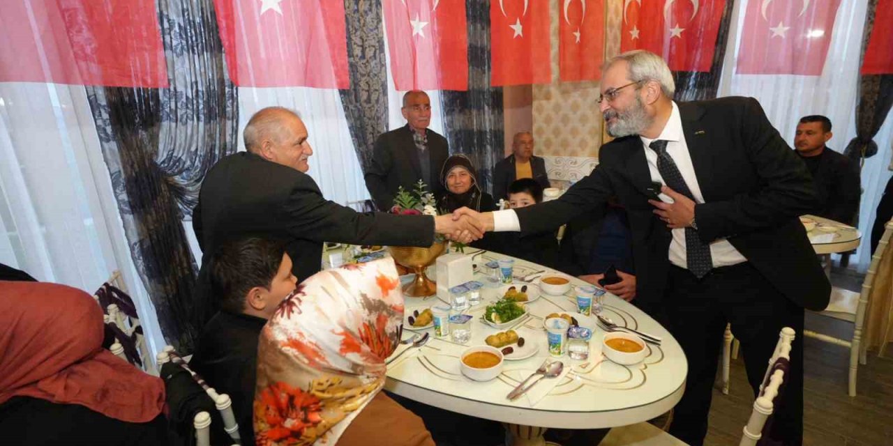 Başkan Bozdoğan: "ramazan’da Türkiye’nin En Uygun Fiyatlı Ekmeğini Hemşerilerimize 1 Tl’den Ulaştırıyoruz"