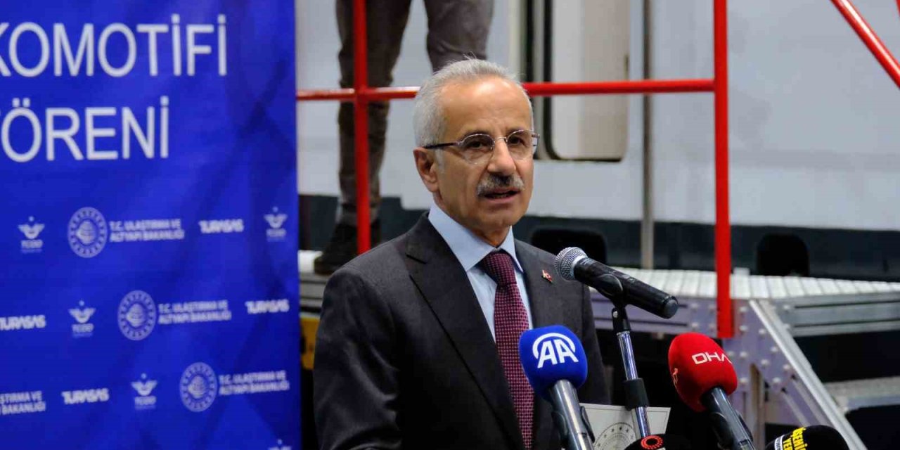 Bakan Uraloğlu: “lokomotif Sektöründe Kendi Teknolojisine Sahip Sayılı Ülkelerden Biriyiz”